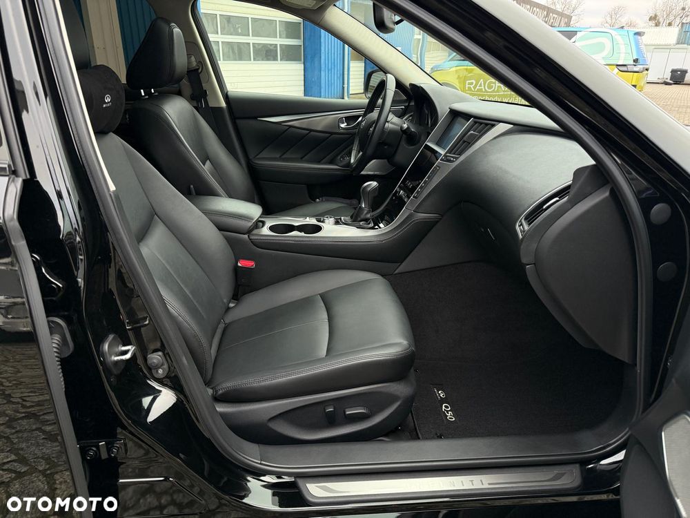 Infiniti Q50 - 20