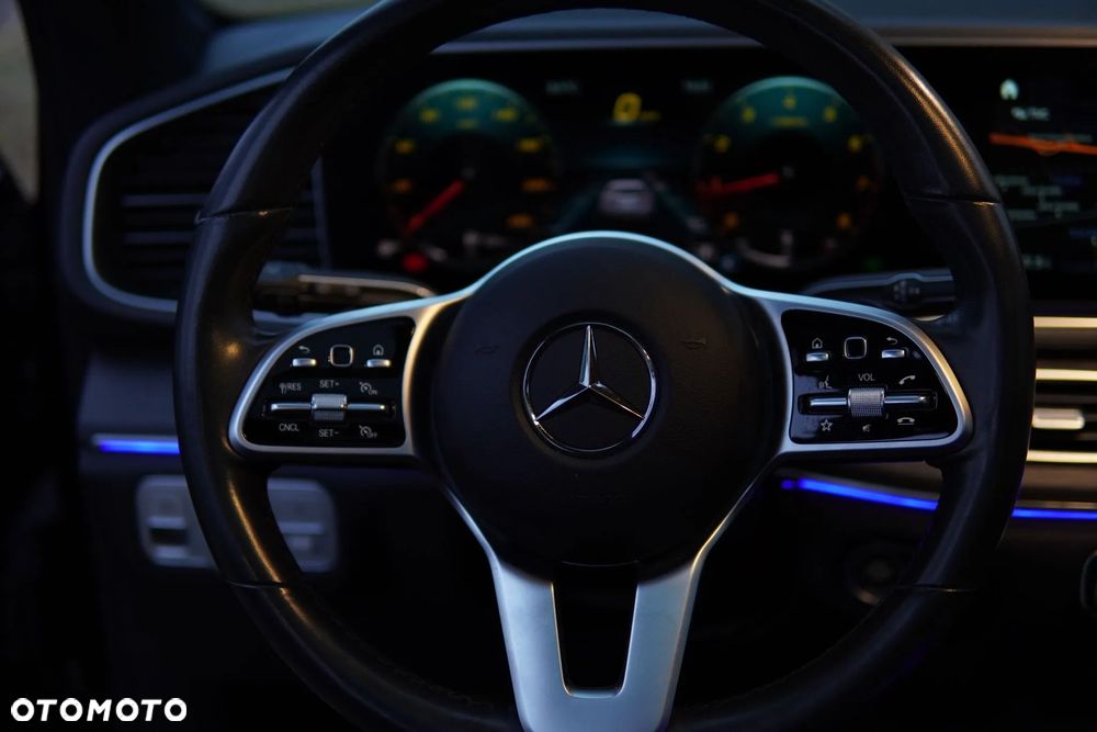 Mercedes-Benz GLE - 18