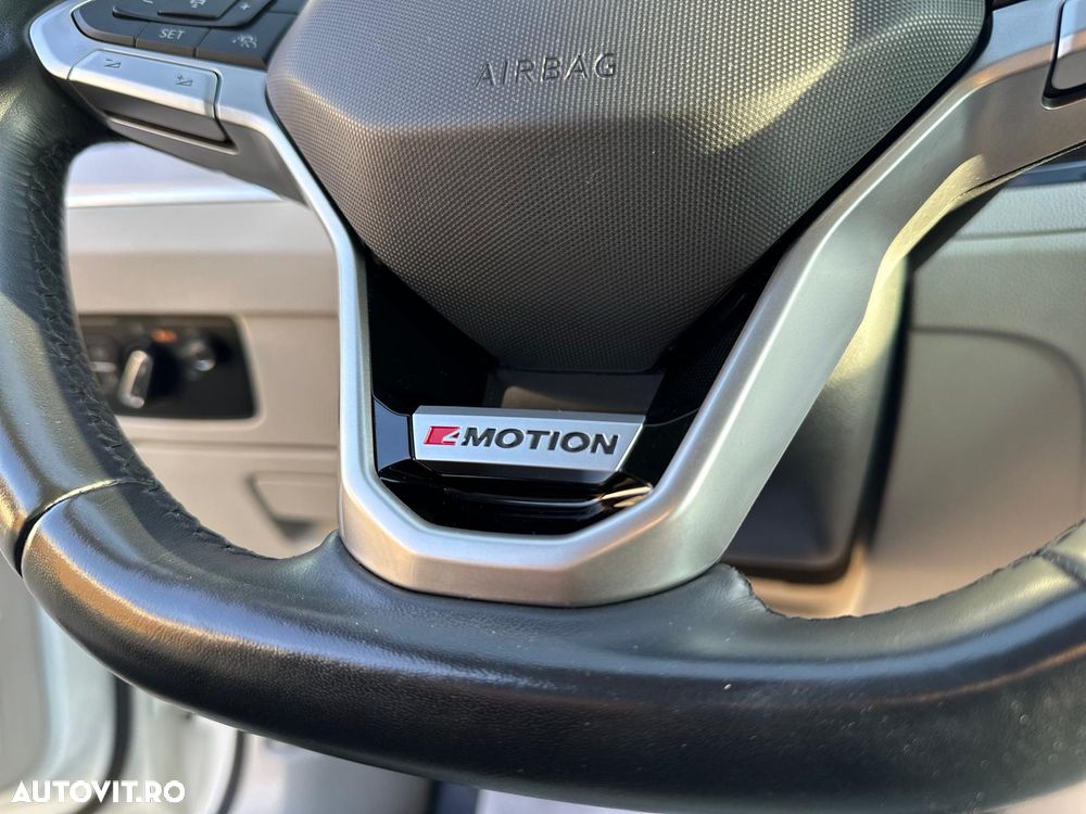 Volkswagen Passat 2.0 TSI OPF DSG 4Motion Elegance - 22