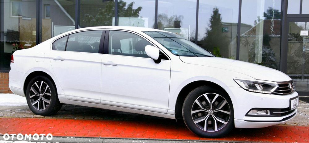 Volkswagen Passat - 5