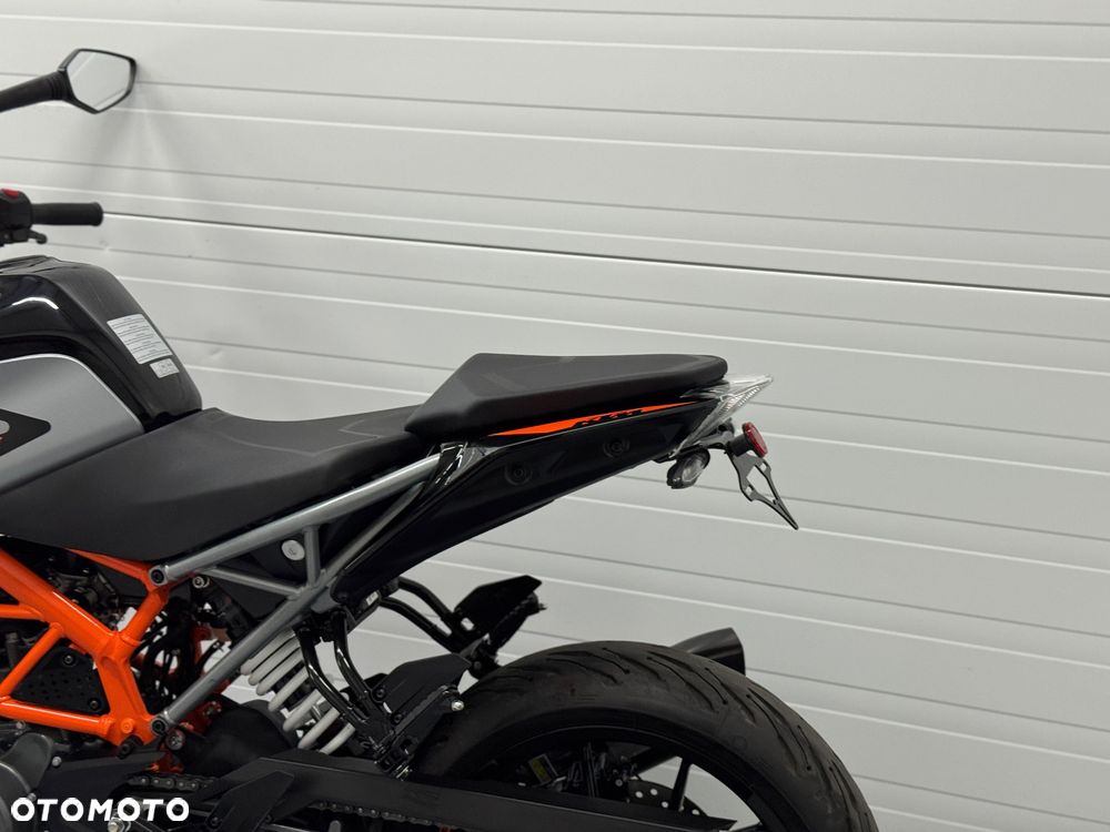 KTM Duke 125 - 16