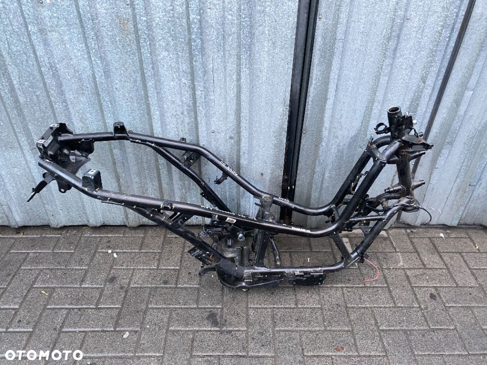 Rama dokumenty  Piaggio MP3 Yourban HPE 19R 300CM - 1