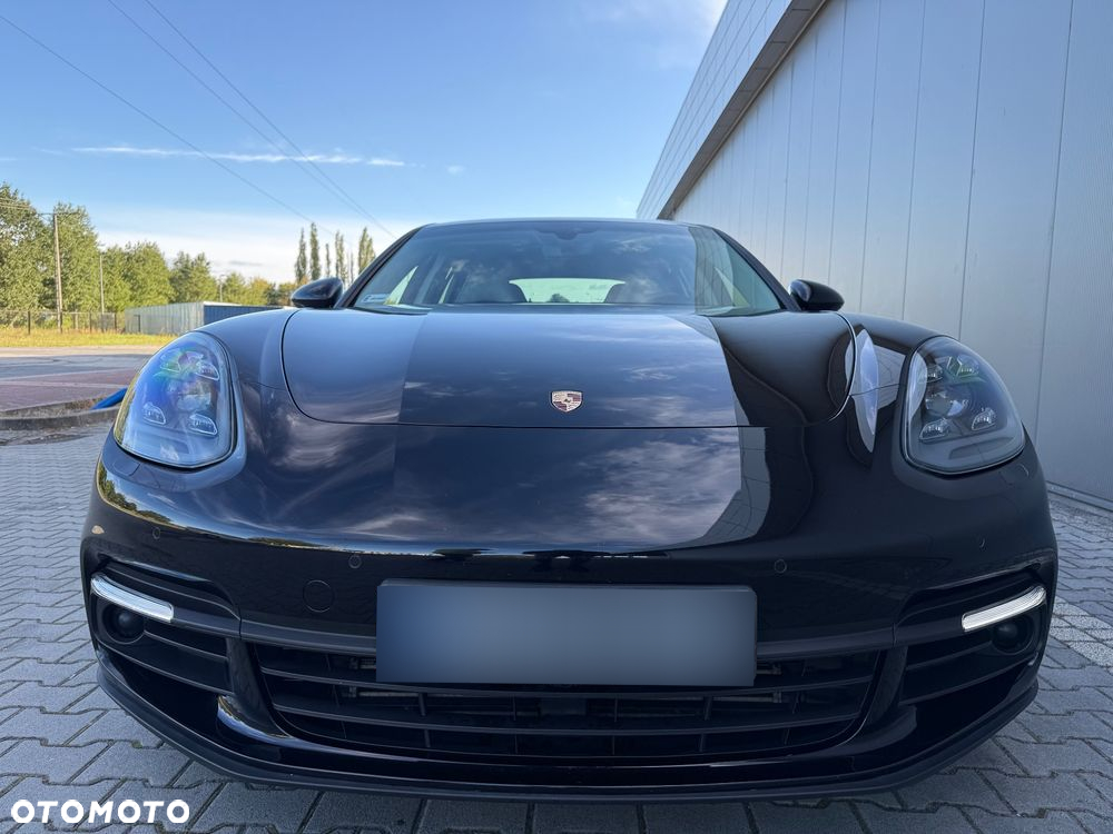 Porsche Panamera 4 Executive - 21