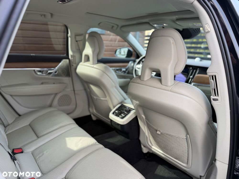 Volvo S90 D5 AWD Geartronic Inscription - 8