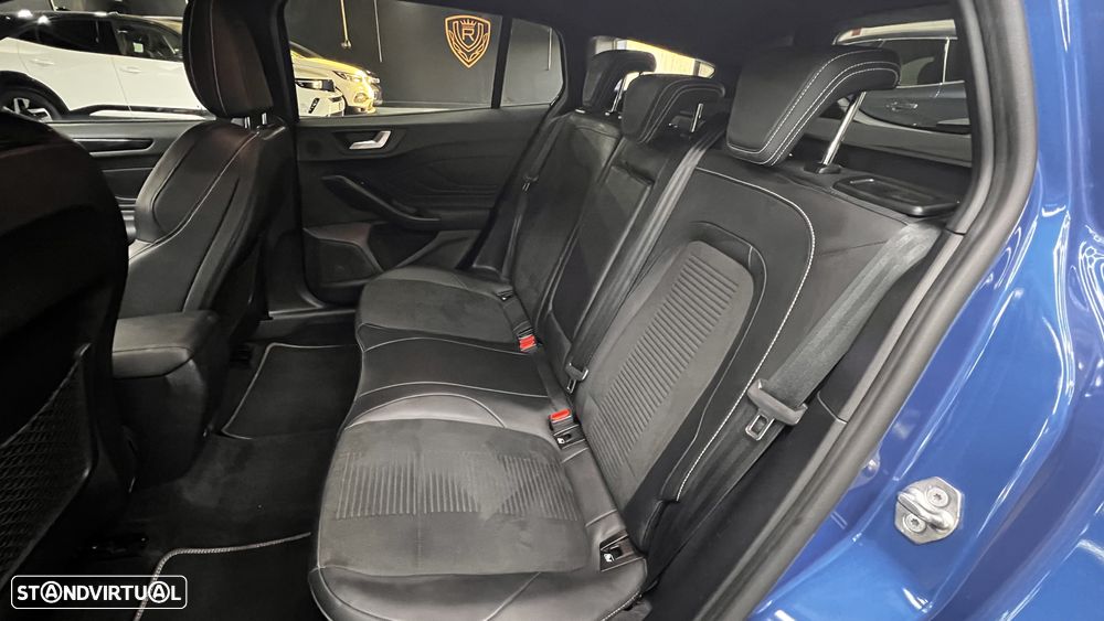 Ford Focus SW 2.3 EcoBoost S&S ST - 49