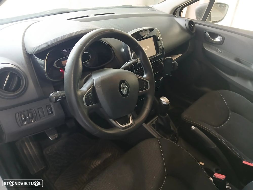 Renault CLIO 1.5 DCI - 7