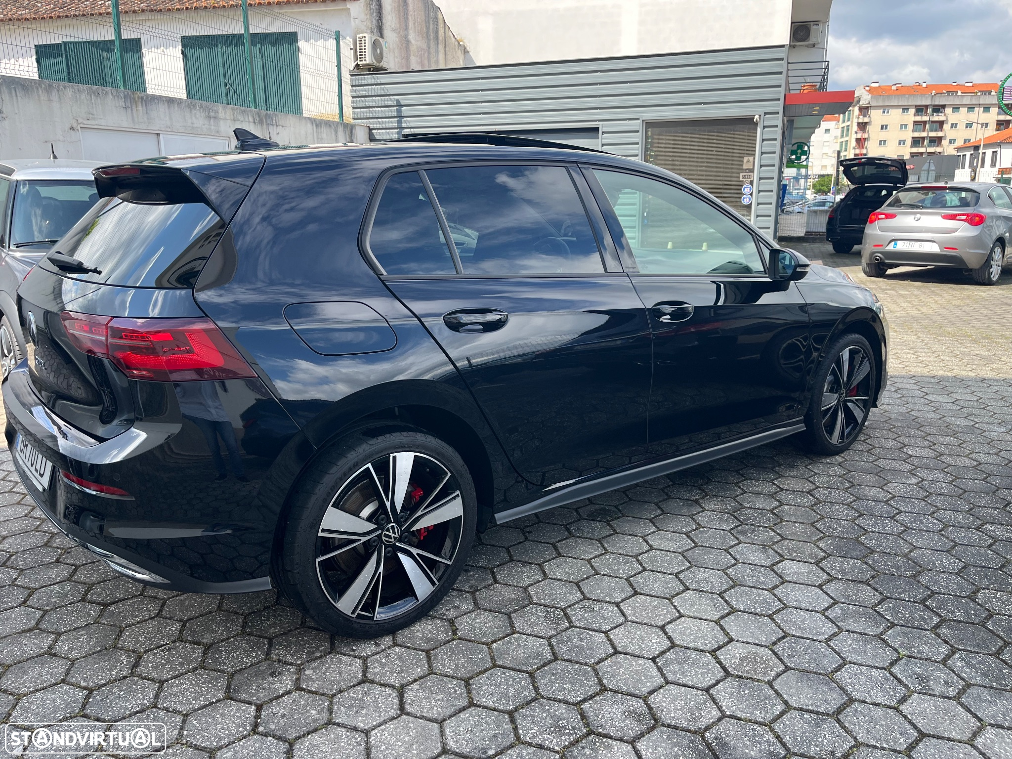 VW Golf 1.4 TSI GTE DSG - 34