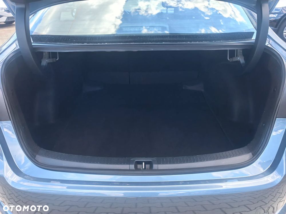 Toyota Corolla 1.5 Comfort - 19