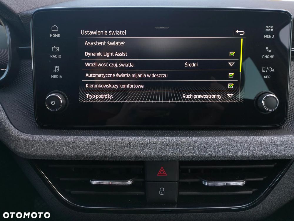 Skoda Scala 1.0 TSI Selection DSG - 35