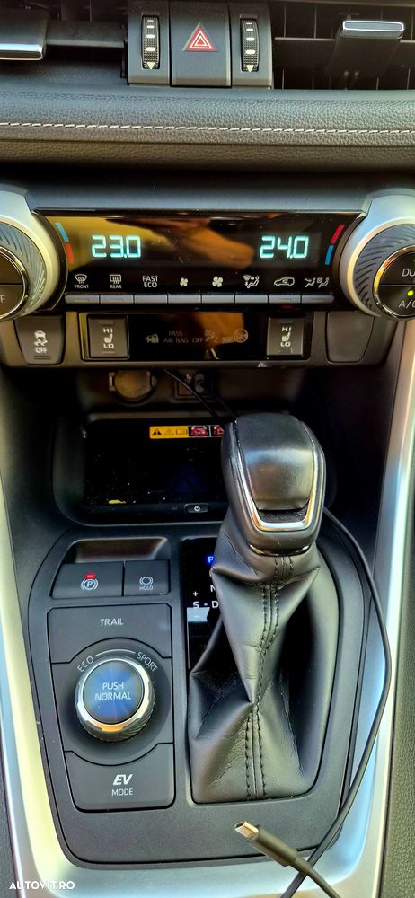 Toyota RAV4 2.5 VVT-iE 4x4 Luxury Plus - 21