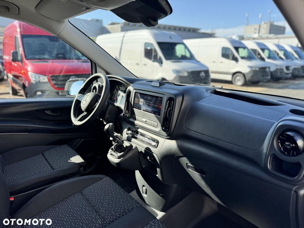 Mercedes-Benz Vito - 11