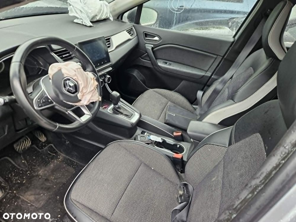 Renault Captur BLUE dCi 115 EDC BUSINESS EDITION - 4