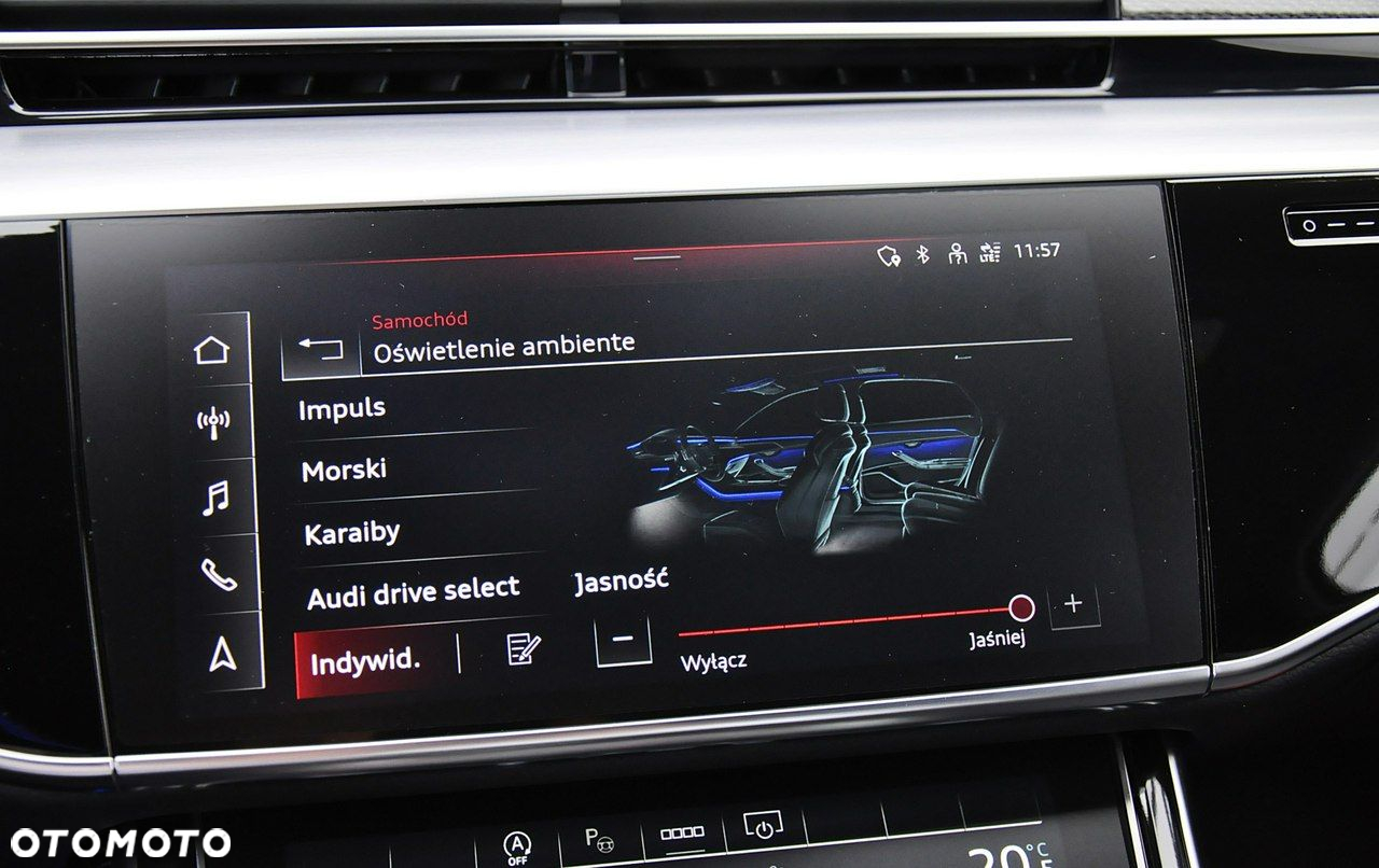 Audi S8 - 37