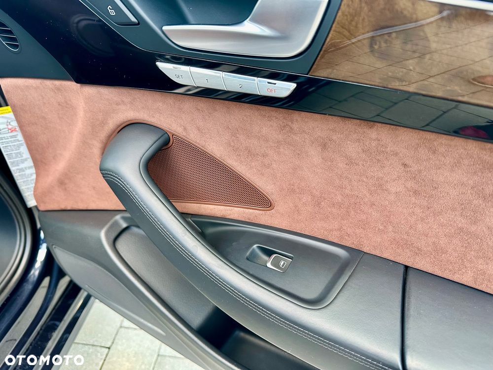 Audi A8 L 55 TFSI quattro tiptronic - 27