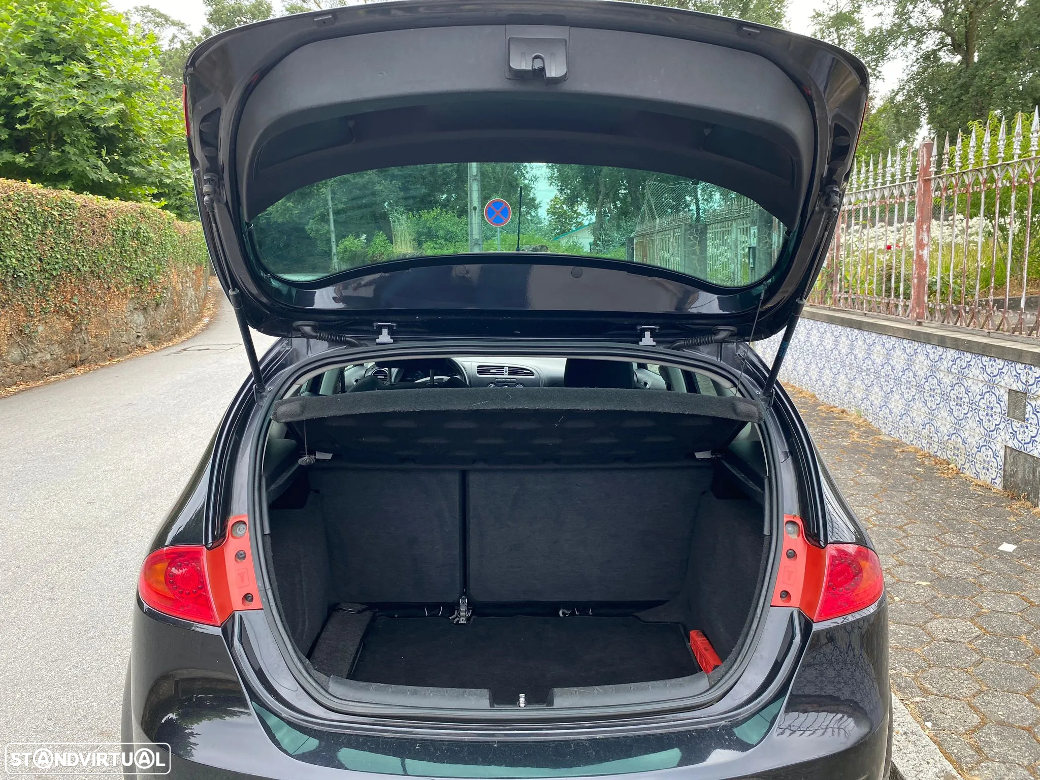 SEAT Leon 1.6 TDI DPF Ecomotive Reference - 5