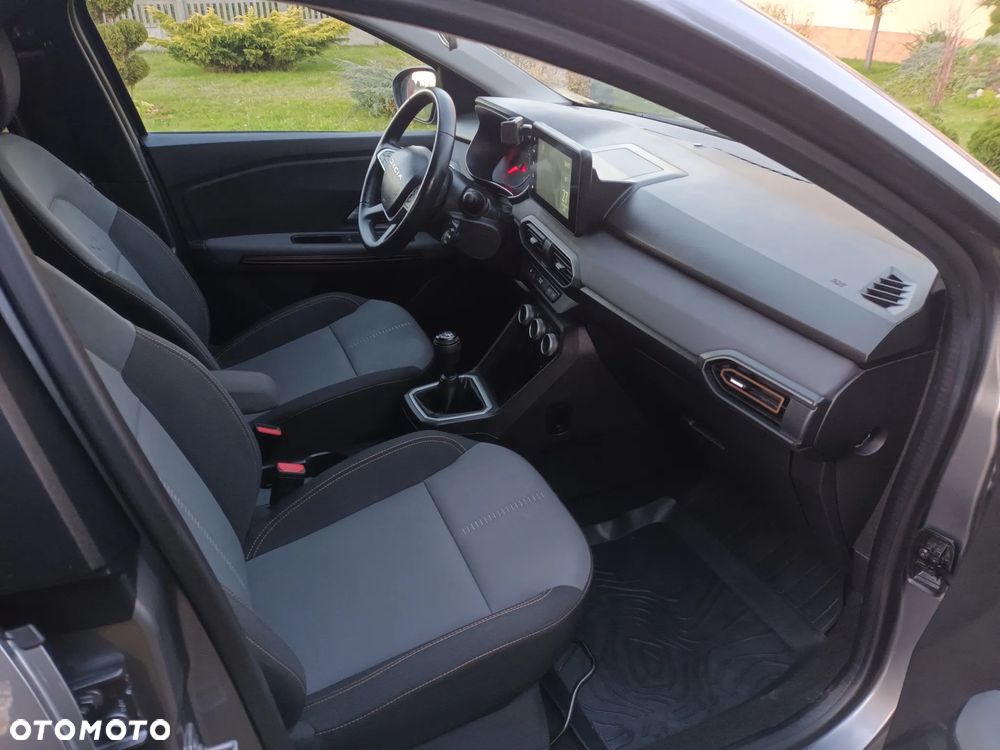 Dacia Jogger TCe 110 (7-Sitzer) Extreme - 9