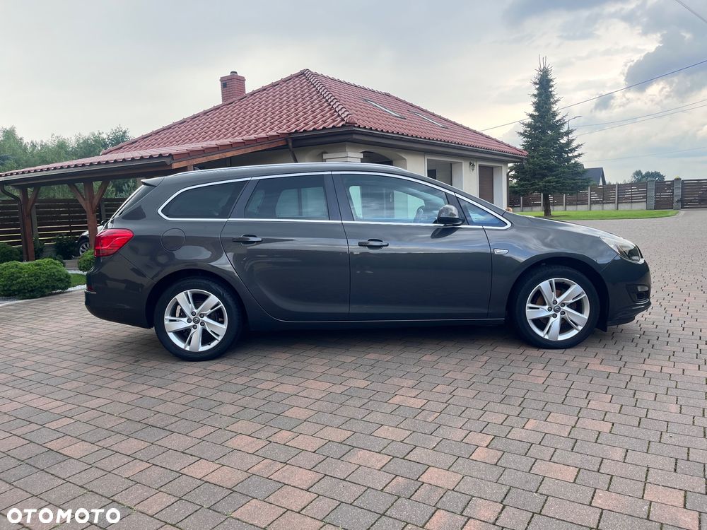Opel Astra 1.4 T Cosmo - 5