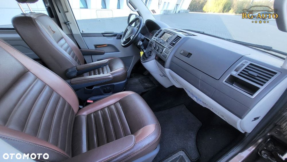 Volkswagen Transporter - 30