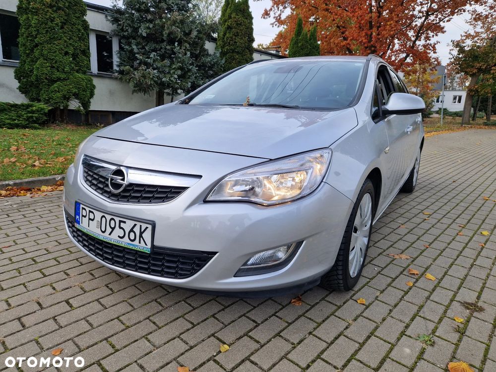 Opel Astra IV 1.3 CDTI Sport ecoFLEX - 1