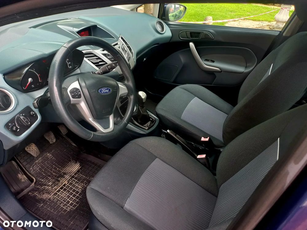 Ford Fiesta 1.25 Champions Edition - 13