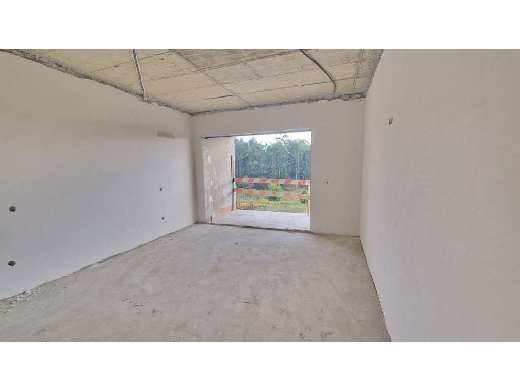 T3 NOVO, Garagem 4 carros, Varandas, perto da Feira e Gaia - Grande imagem: 5/8