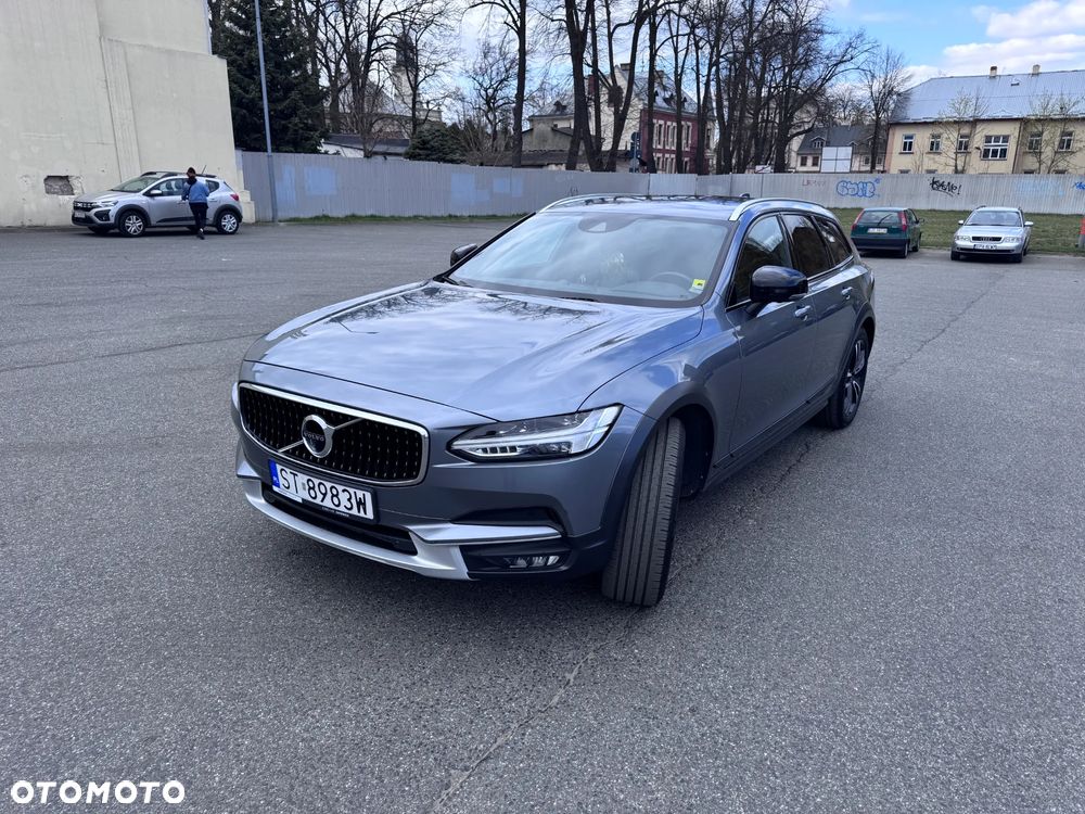 Volvo V90 Cross Country