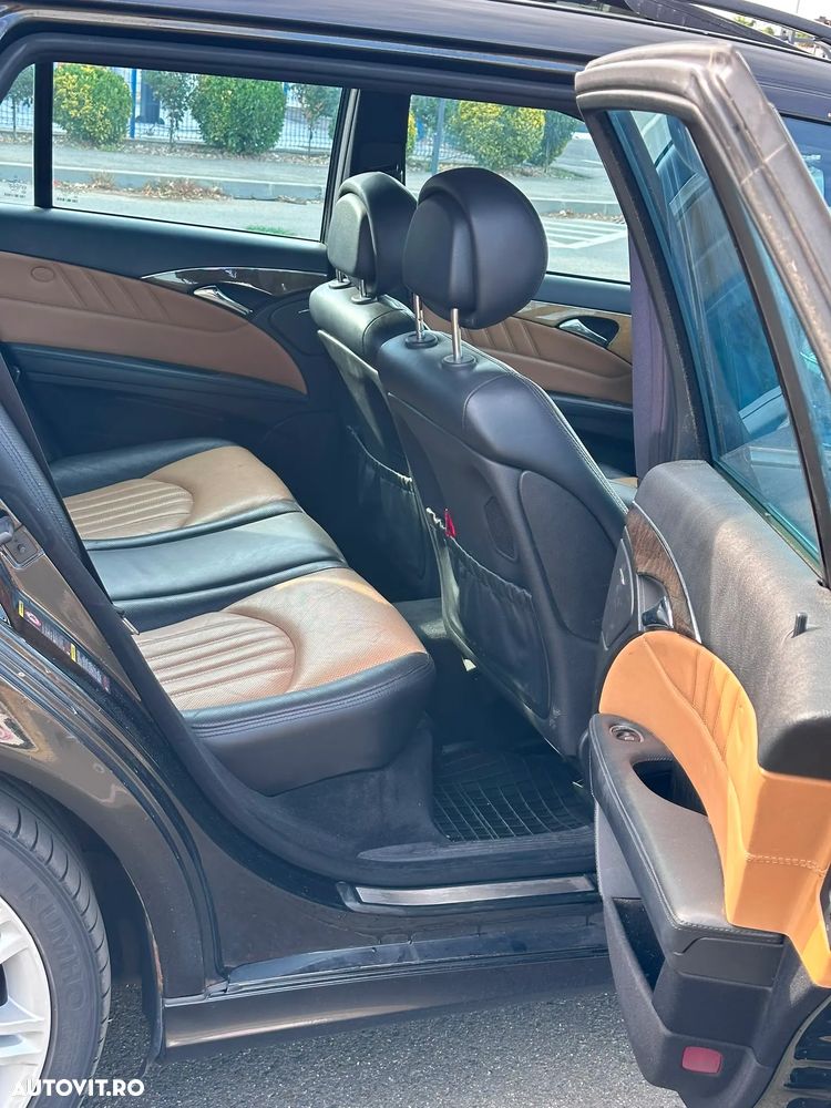 Mercedes-Benz E - 8