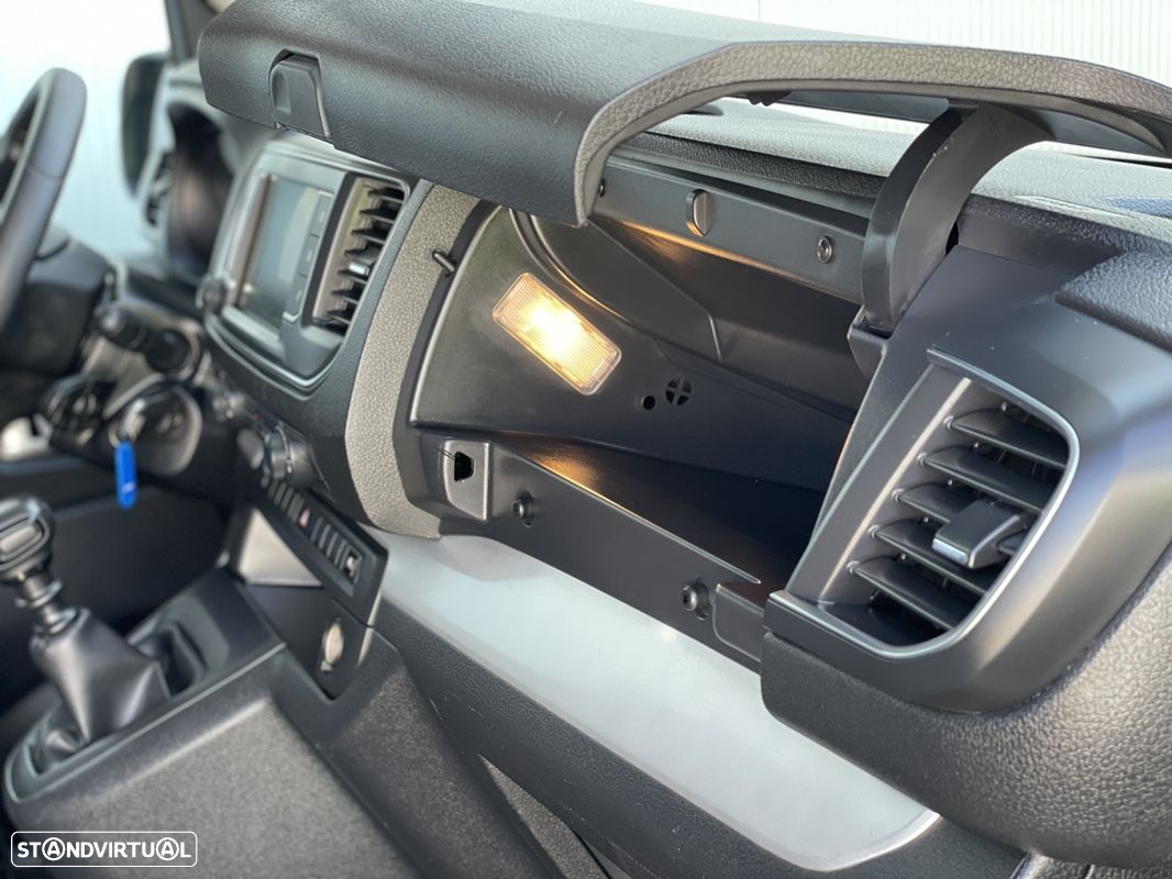 Peugeot Traveller 1.5 BlueHDi L2H1 Active Standard - 24