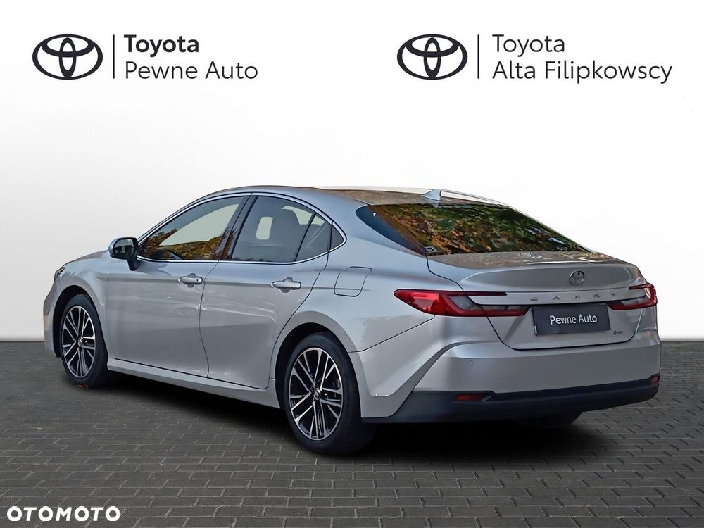 Toyota Camry 2025