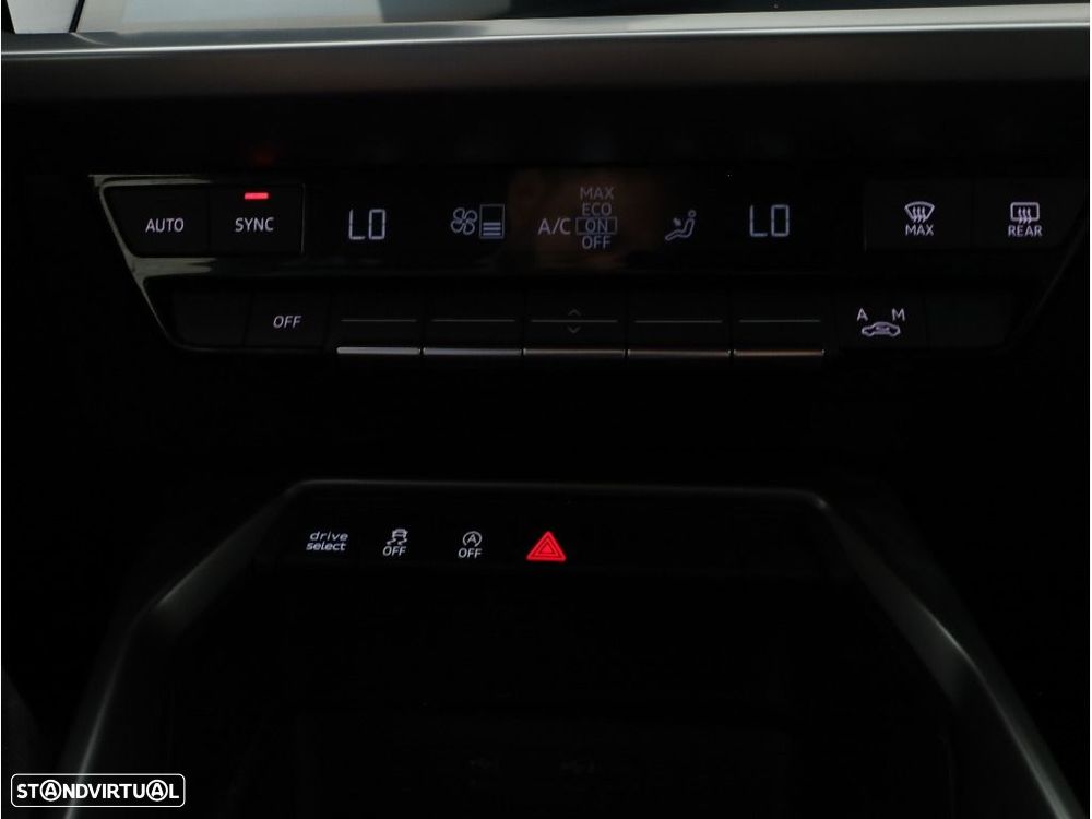 Audi A3 Sportback 30 TFSI Advanced S tronic - 22