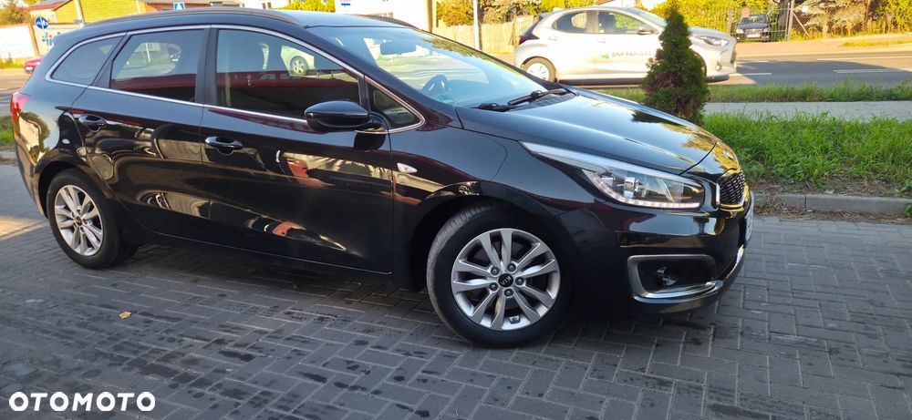 Kia Ceed 1.0 T-GDI 100 OPF Vision - 19