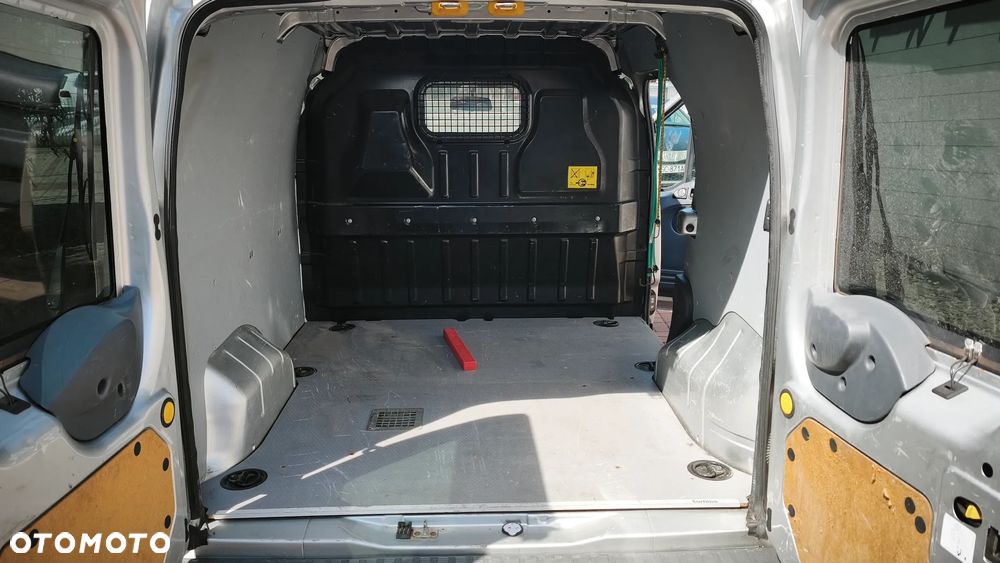 Ford Connect - 22