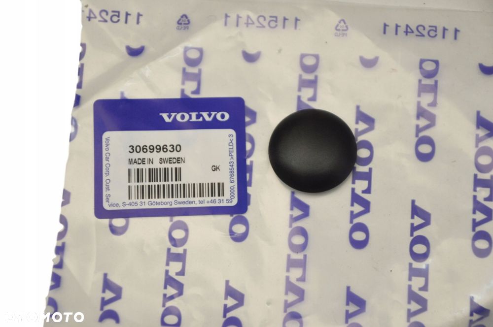 VOLVO S90 V90 II zaslepka wycieraczki szyby przod - 1