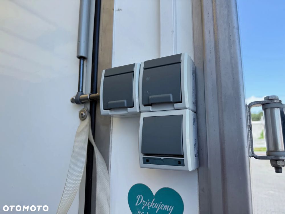 Volkswagen Crafter Kontener + Drzwi Prezentacyjny, Webasto, Sklep, 230V, Salon PL - 15