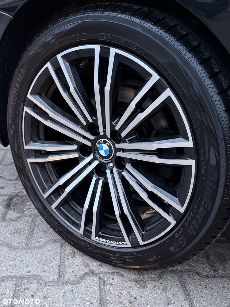 BMW Seria 3 318i - 6