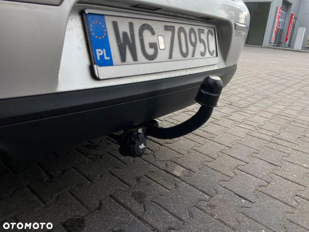 Volkswagen Passat 2.0 TDI Highline - 17