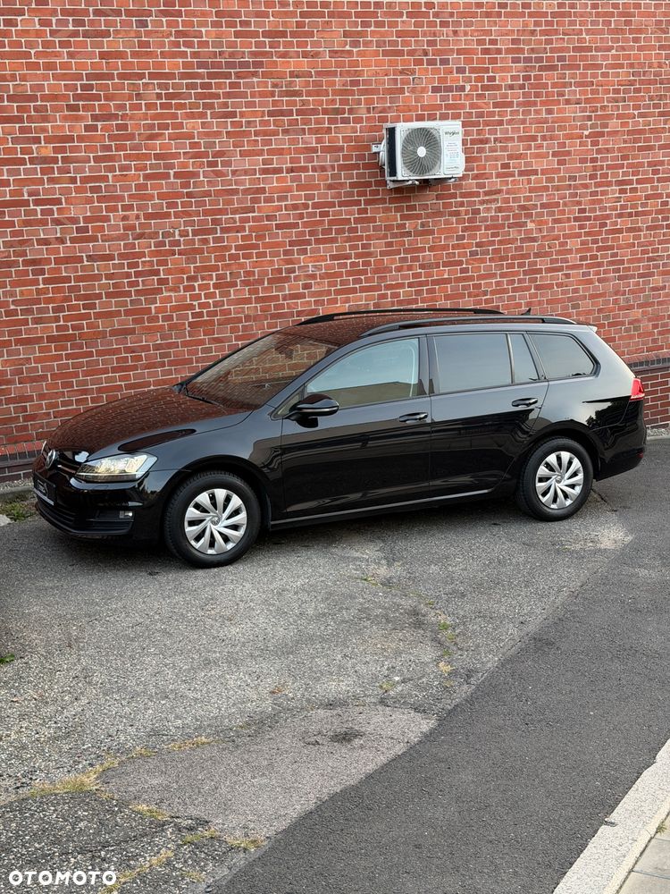 Volkswagen Golf 1.6 TDI BlueMotion Trendline - 3