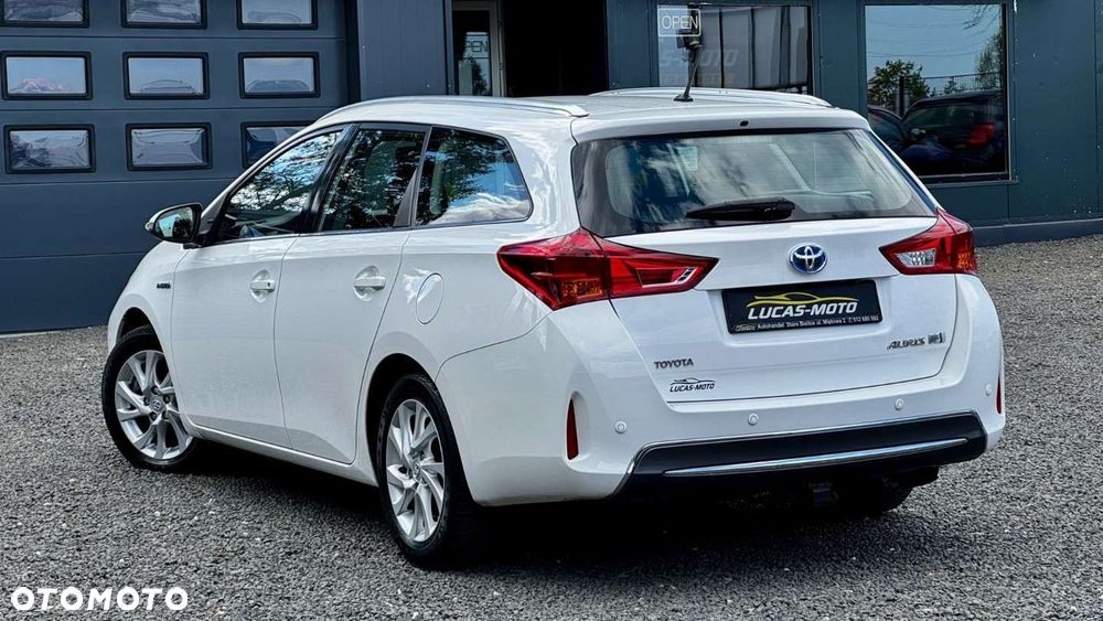 Toyota Auris - 8