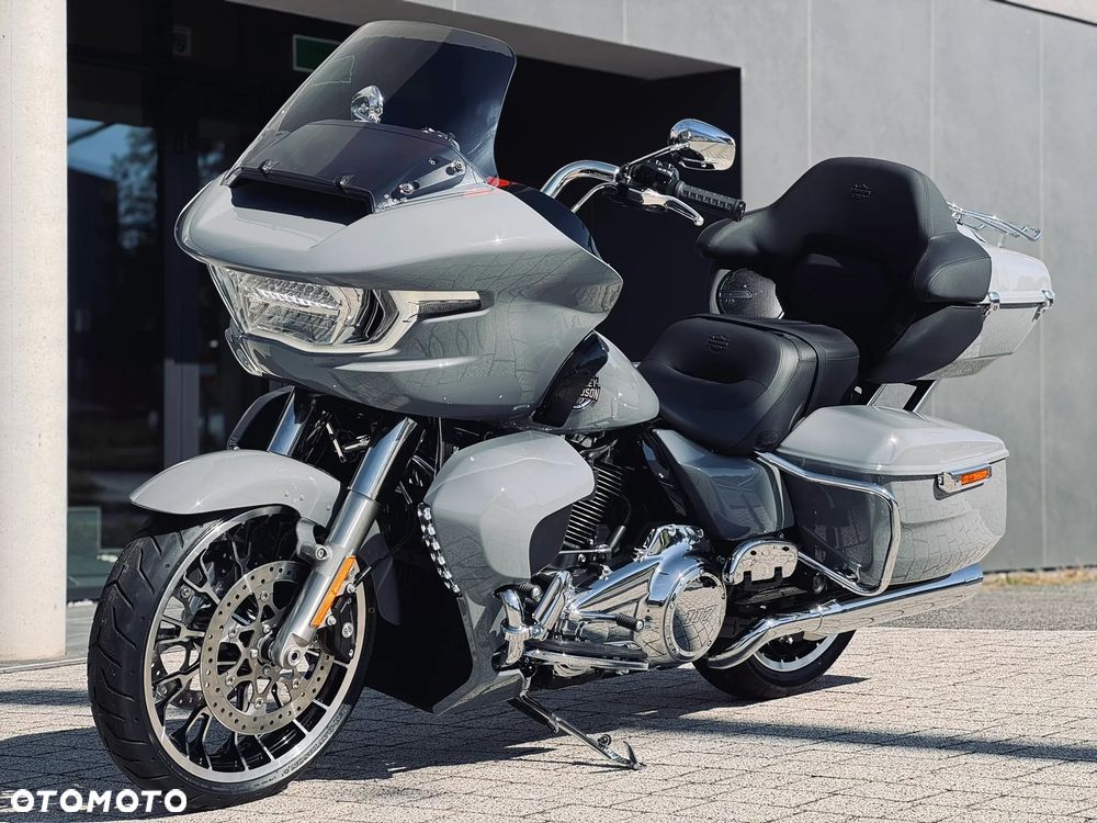 Harley-Davidson Touring Road Glide - 17