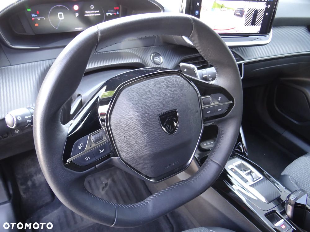 Peugeot 2008 1.2 PureTech Allure S&S EAT8 - 7