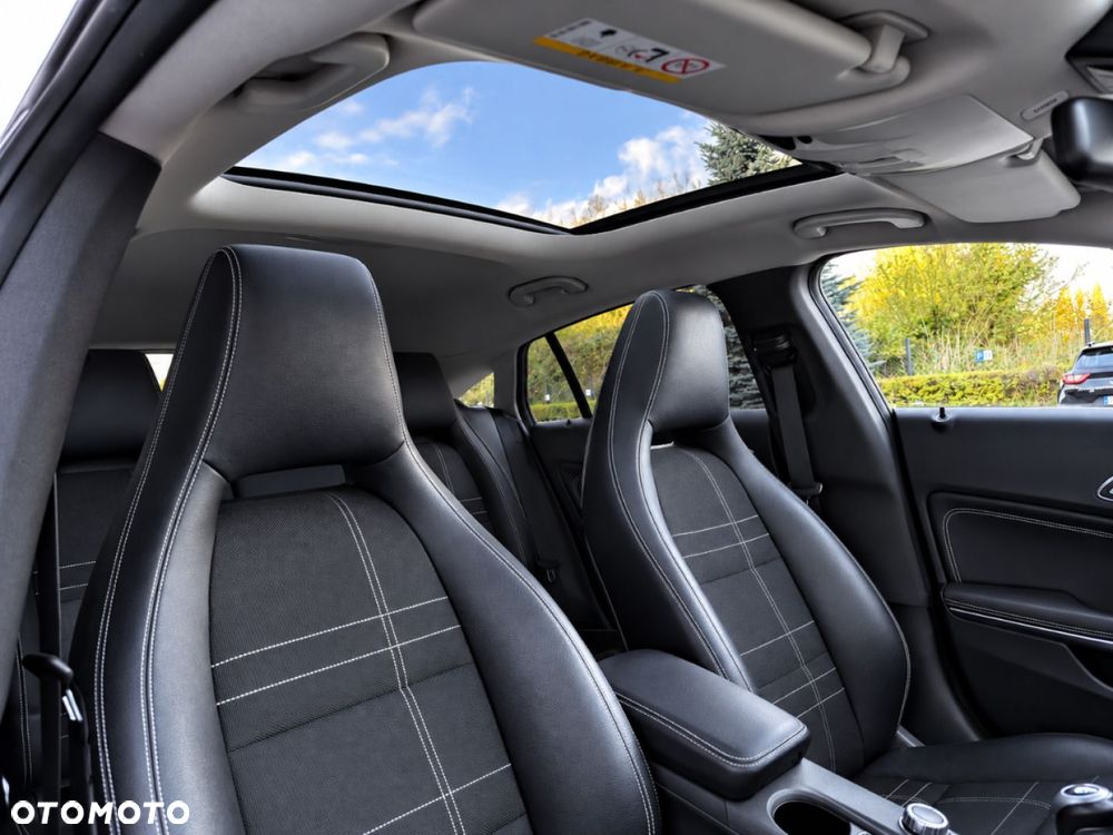 Mercedes-Benz CLA 2015