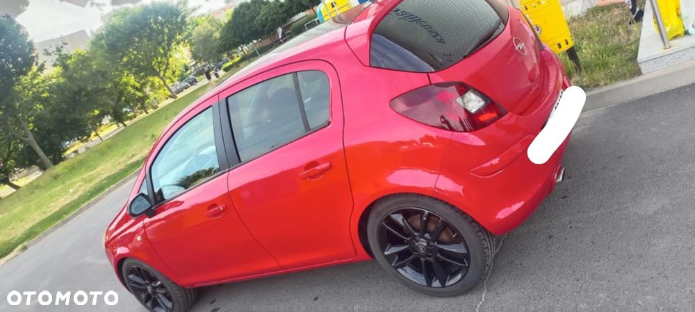 Opel Corsa 1.4 16V Cosmo - 3