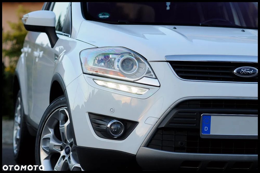 Ford Kuga 2.0 TDCi 4x4 Titanium - 12