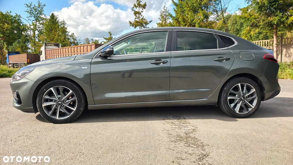 Hyundai i30 1.5 T-GDI 48V Premium DCT - 11