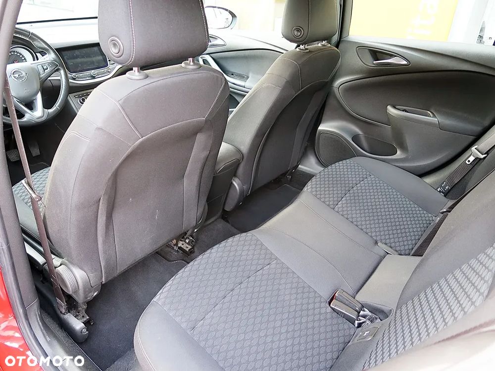 Opel Astra 1.6 D (CDTI) Sports Tourer Edition - 9