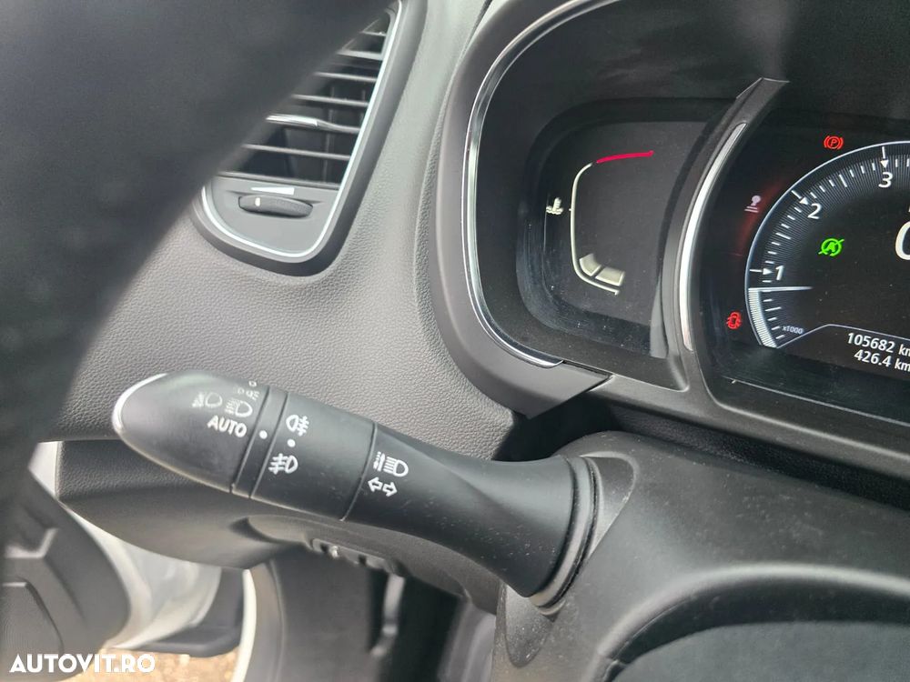 Renault Scenic ENERGY TCe 115 INTENS - 21