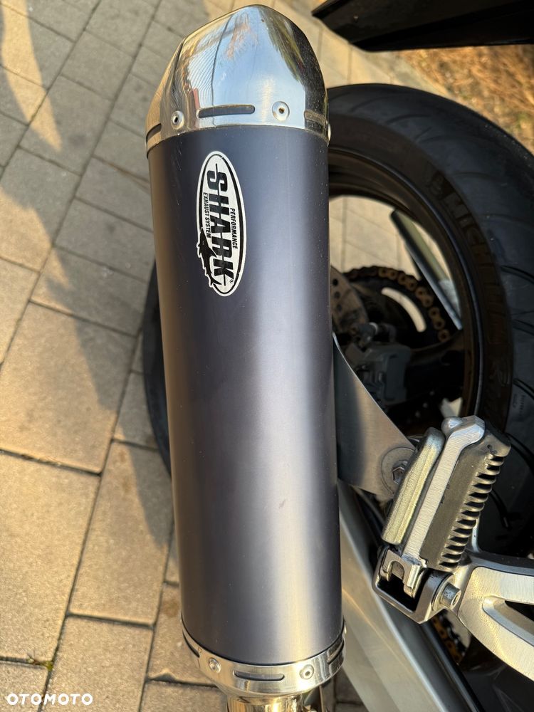 Suzuki Bandit - 5