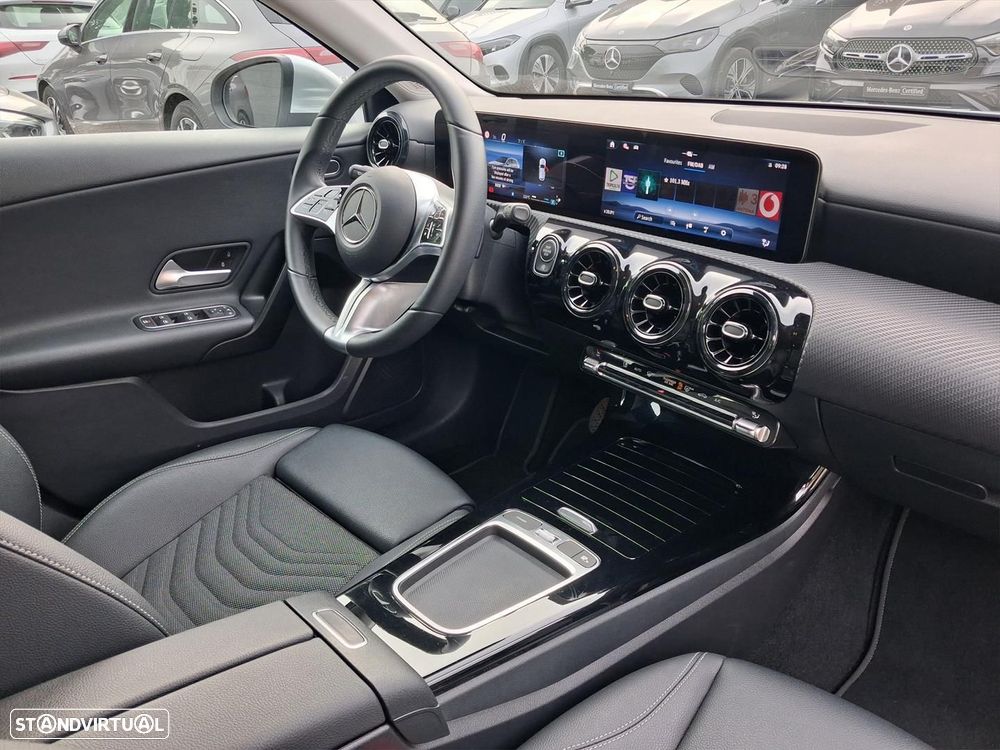 Mercedes-Benz A 200 Standard - 14