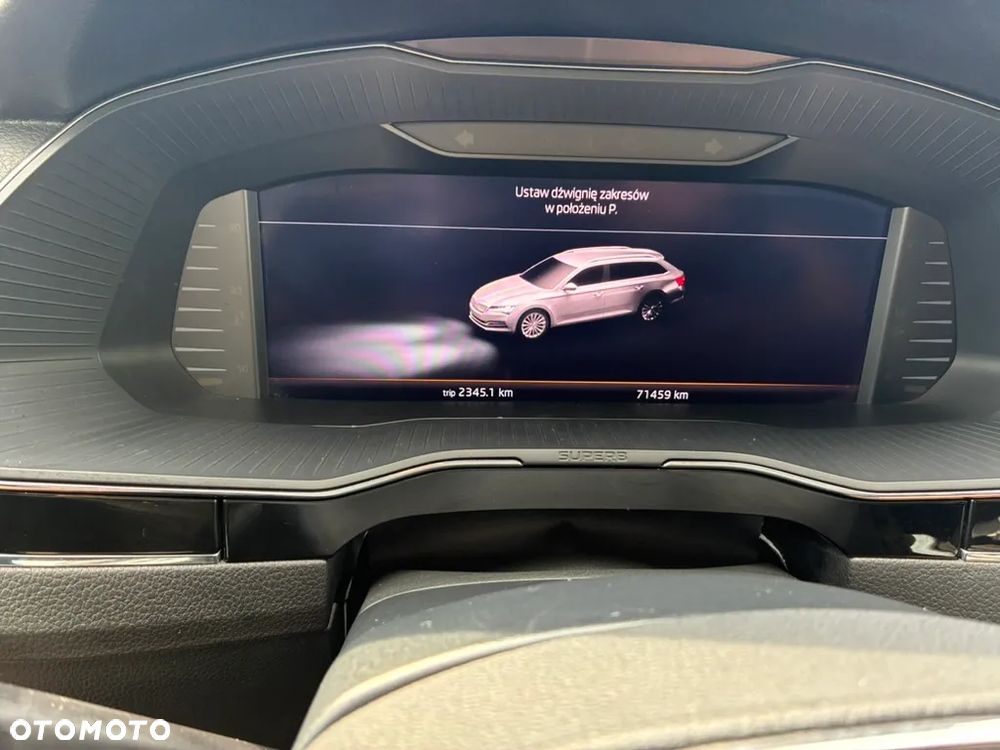 Skoda Superb Combi 2.0 TSI DSG L&K - 25