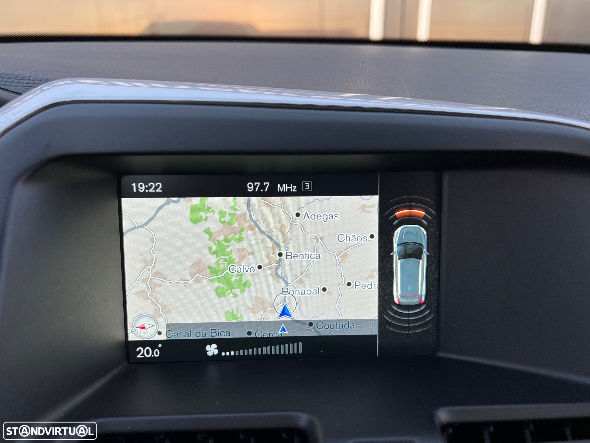 Volvo XC 60 2.0 D4 Momentum - 23